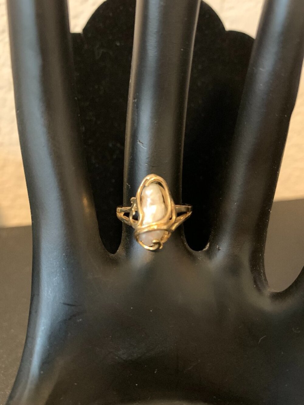 14K Gold Baroque Pearl Ring - Size 6